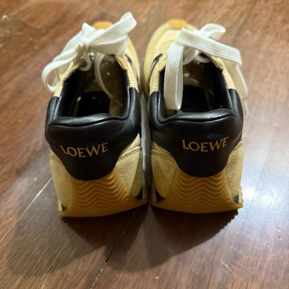 Loewe Tan and Black Men's Sneakers - Picture 3 of 5